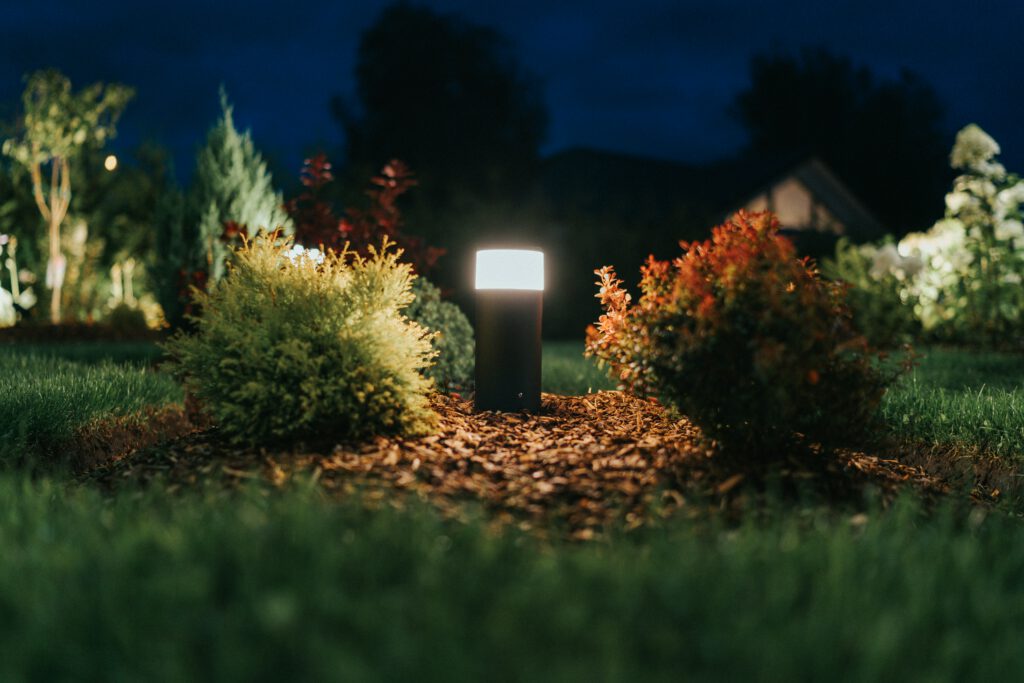 philips hue garden